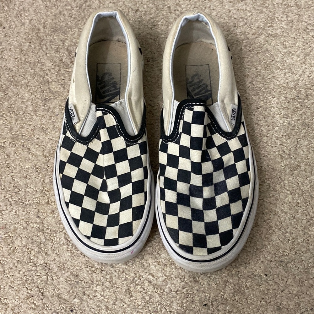 Women’s black and white checkered vans size 5.5